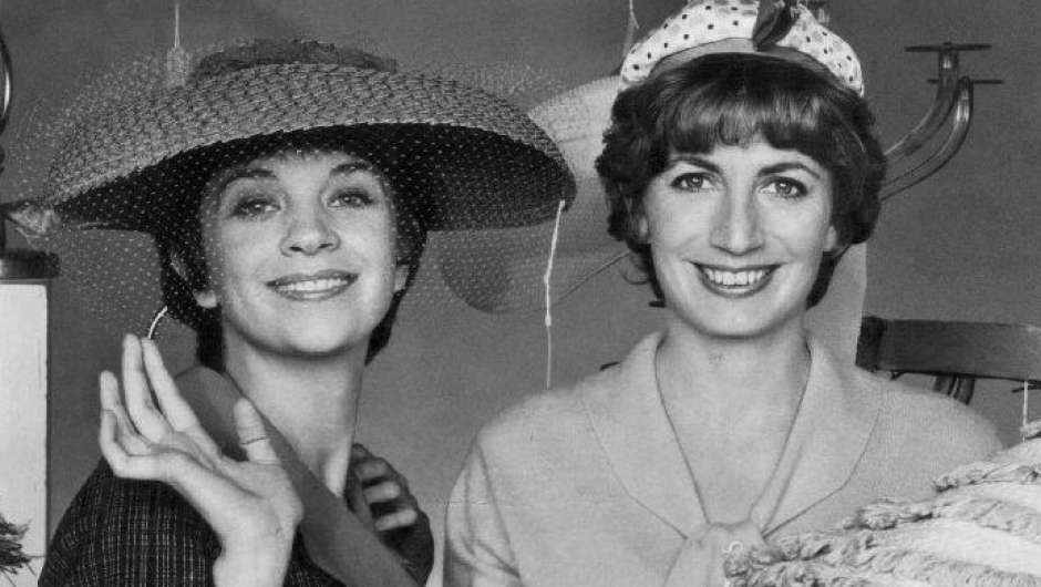Cindy Williams und Penny Marshall in "Laverne & Shirley"